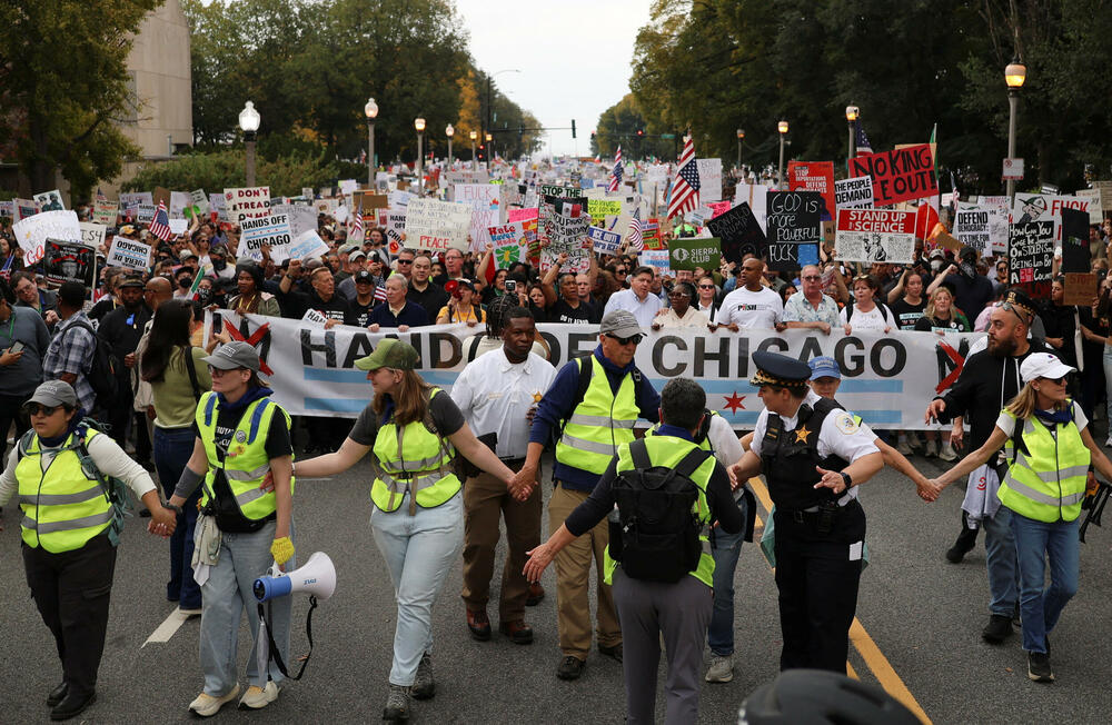 <p>Demonstranti osudili ono što vide kao autoritarne tendencije i nesputanu korupciju predsjednika Sjedinjenih Država</p>