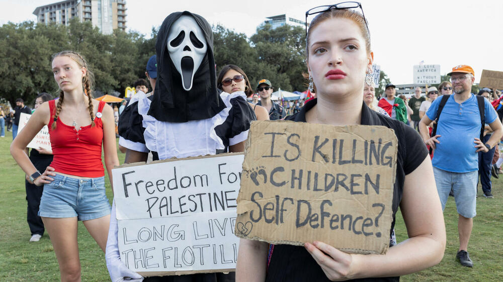 <p>Demonstranti osudili ono što vide kao autoritarne tendencije i nesputanu korupciju predsjednika Sjedinjenih Država</p>