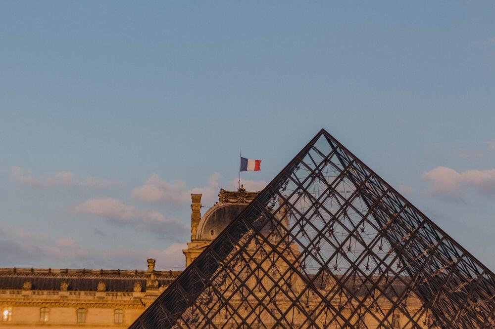 Luvr (Ilustracija), Foto: Shutterstock