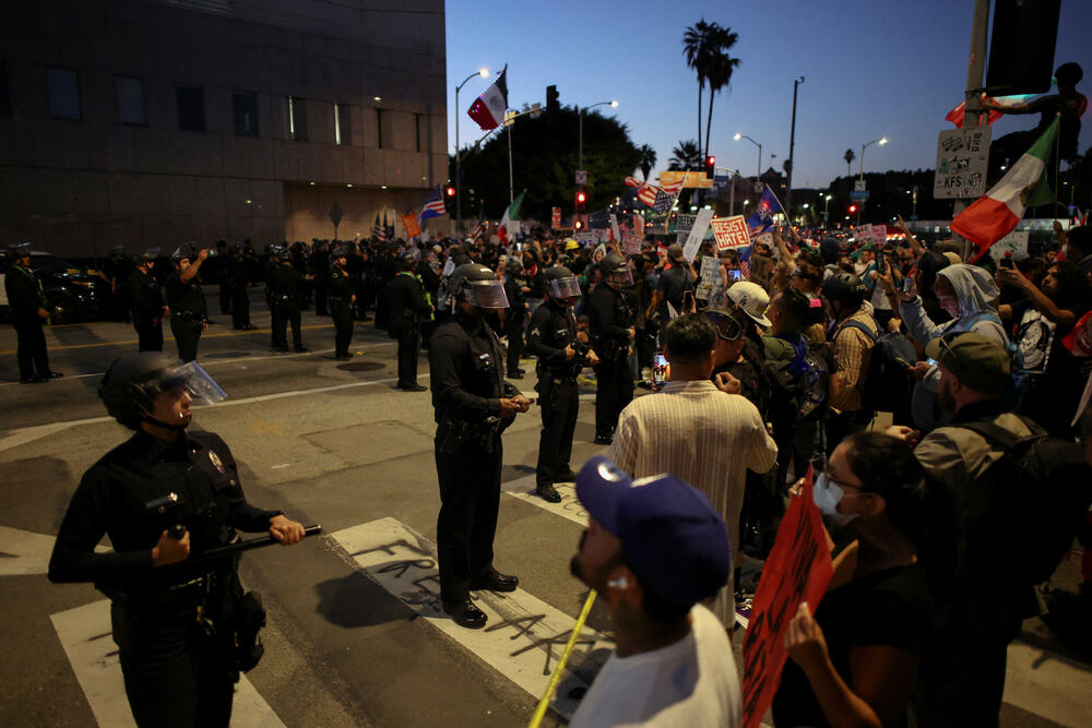 <p>Protesti su održani između ostalog u Njujorku, Čikagu, San Francisku, Los Anđelesu i Nju Orleansu, ali i u manjim mjestima u unutrašnjosti zemlje</p>