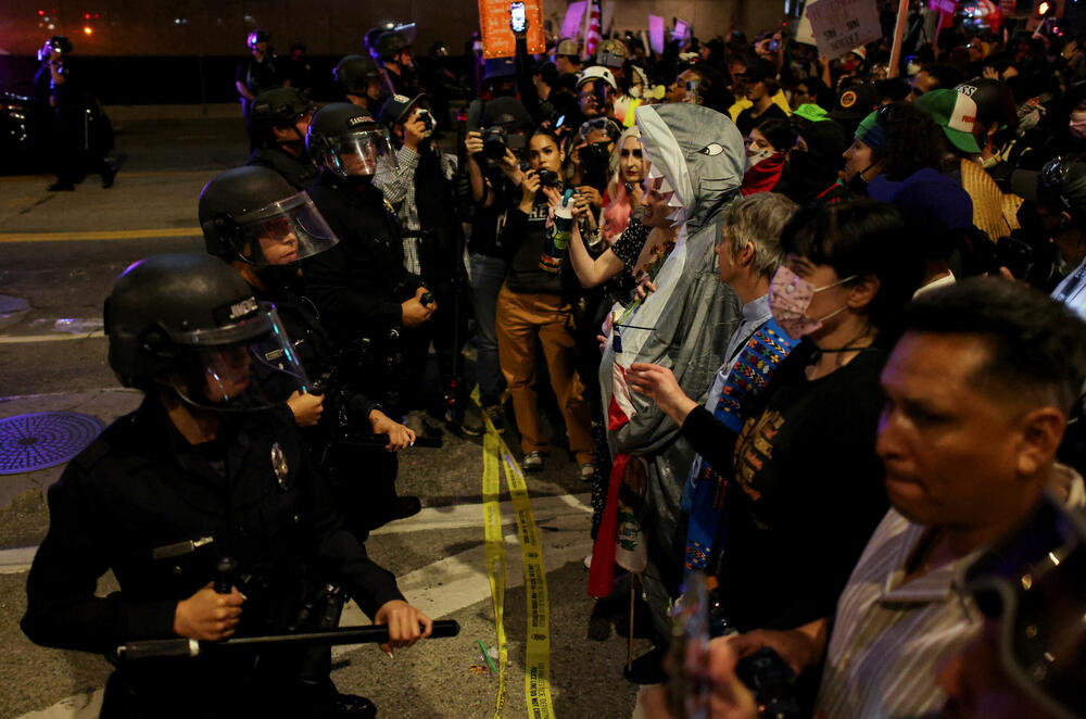 <p>Protesti su održani između ostalog u Njujorku, Čikagu, San Francisku, Los Anđelesu i Nju Orleansu, ali i u manjim mjestima u unutrašnjosti zemlje</p>