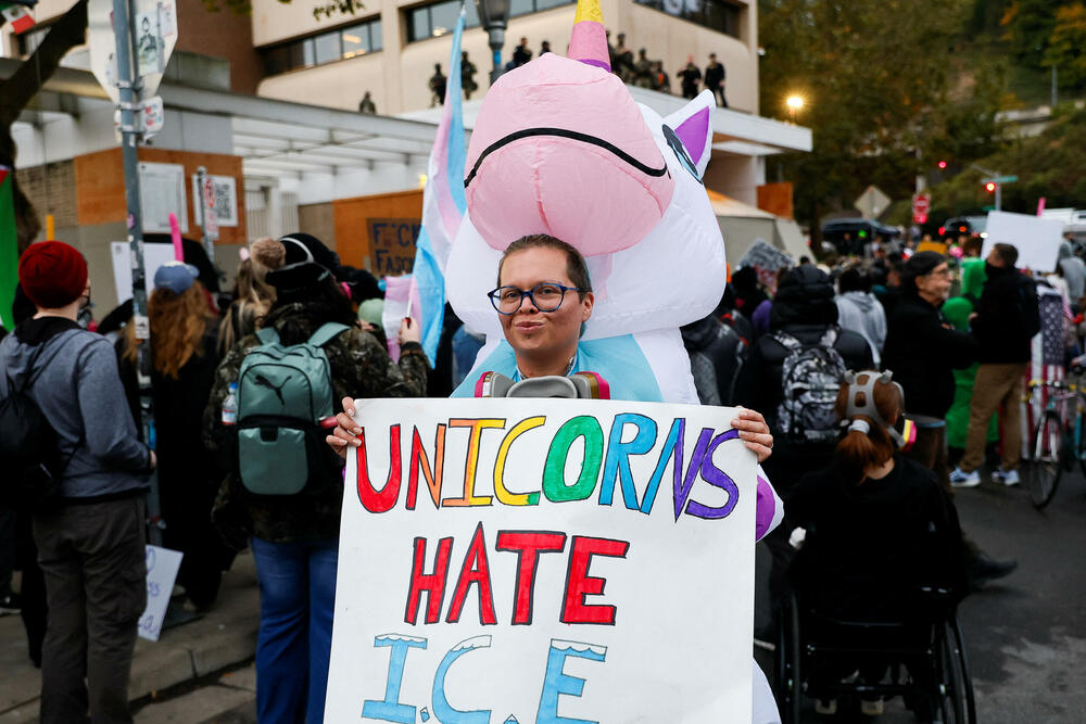 <p>Protesti su održani između ostalog u Njujorku, Čikagu, San Francisku, Los Anđelesu i Nju Orleansu, ali i u manjim mjestima u unutrašnjosti zemlje</p>