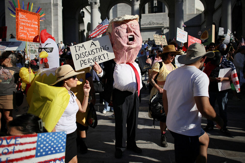 <p>Protesti su održani između ostalog u Njujorku, Čikagu, San Francisku, Los Anđelesu i Nju Orleansu, ali i u manjim mjestima u unutrašnjosti zemlje</p>