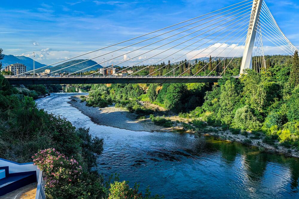 Hidroelektrane bi predstavljale opasnost po Podgoricu: Morača, Foto: Shutterstock