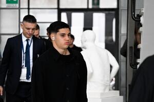 Tudoru gori, a gostuje Realu - ima li hrabrosti da lansira Adžića?