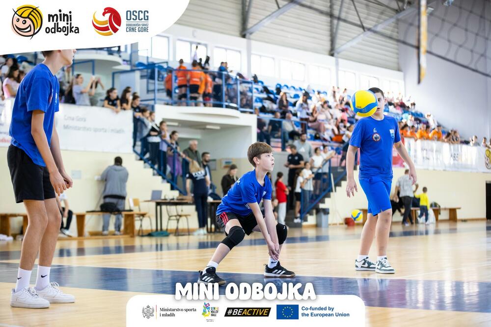 Mini odbojka
