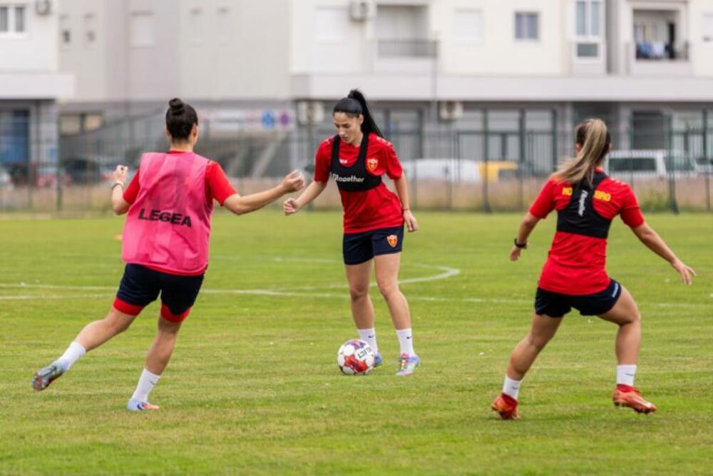 <p>Oba meča naša selekcija će odigrati u gostima - u petak od 15 i u ponedjeljak od 12 časova</p>