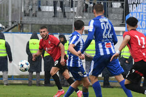 CFL: Još jedan okršaj Dečića i Budućnosti, Sutjeska protiv Jezera,...