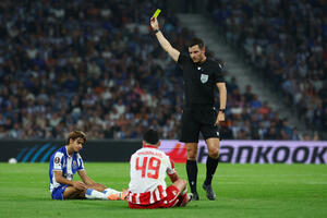 Zvezdino iskušenje na “kamenolomu”, Dinamo u Malmeu