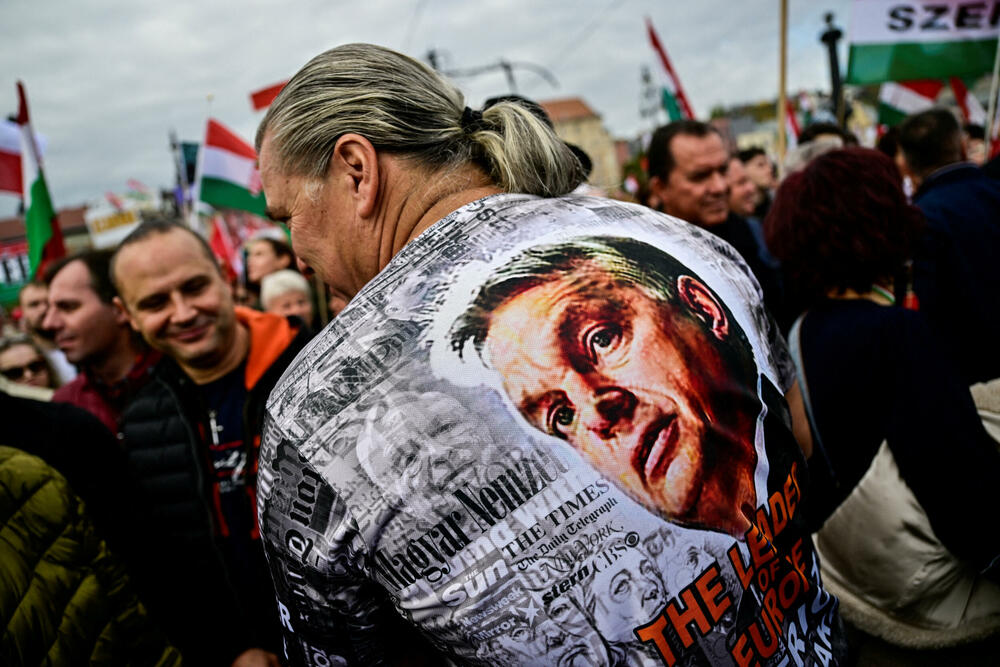 Sa provladinog skupa u Budimpešti