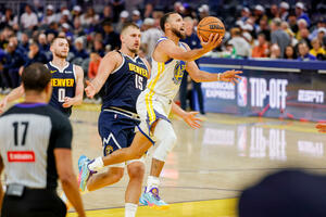 Jokić krenuo tripl-dablom, Gordon dodao 50 poena - nedovoljno...