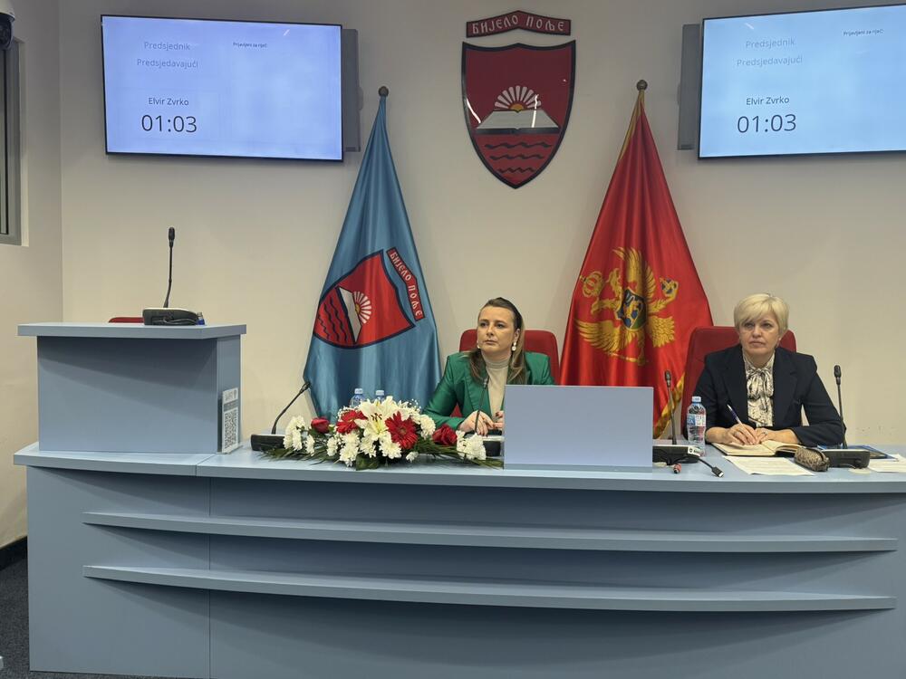 <p>Sjednica SO Bijelo Polje je nakon glasanja o rebalansu budžeta prekinuta, a datum nastavka će biti naknadno zakazan</p>