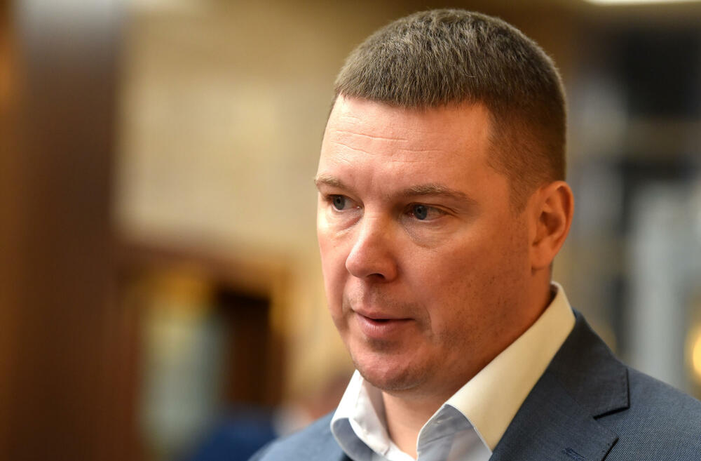 Da ih vežu principi, većina bi mogla i sa ovim zakonima kažnjavati: Adžić