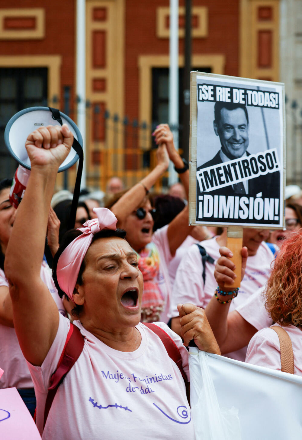 <p>Vlasti u južnom regionu Andaluzije, predvođene desničarskom opozicionom Narodnom strankom, navele su da najmanje 2.300 žena posljednjih godina nije obaviješteno o rezultatima svojih mamografa urađenih u javnim bolnicama, posebno u Sevilji</p>