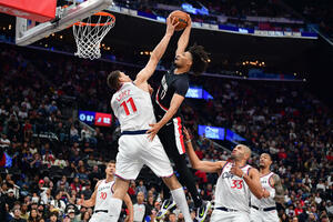 Lejkersi bez Džejmsa i Dončića savladali Sakramento, Klipersi...