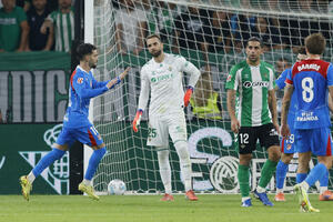 Simeone i Baena majstorijama utišali "Kartuhu": Atletiko srušio...