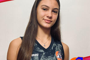 Ćorović i Kovačec obilježile 5. kolo EPCG Superlige odbojkašica