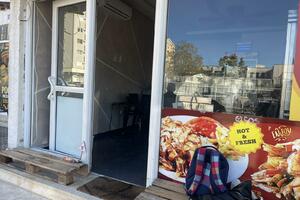 Bar: Demolirana dva lokala u vlasništvu državljana Turske