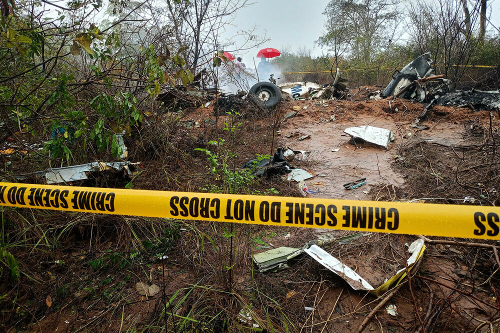 Sa mjesta nesreće, Foto: Beta/AP