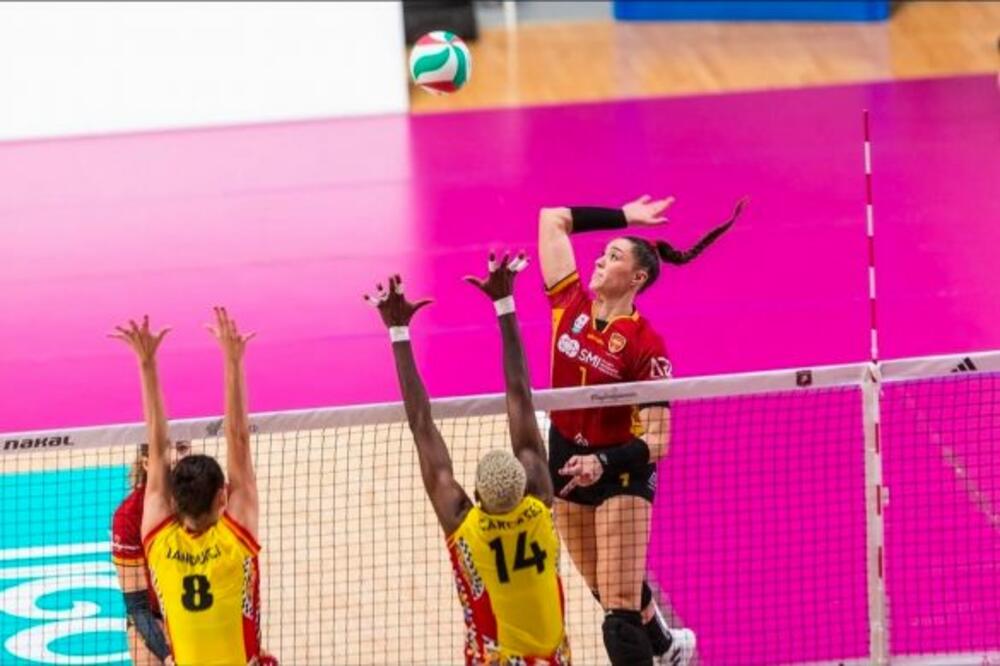 Nikoleta Perović u napadu, Foto: Instagram/romavolleyclub_femminile