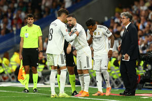 Karvahal van terena dva do tri mjeseca nakon operacije koljena