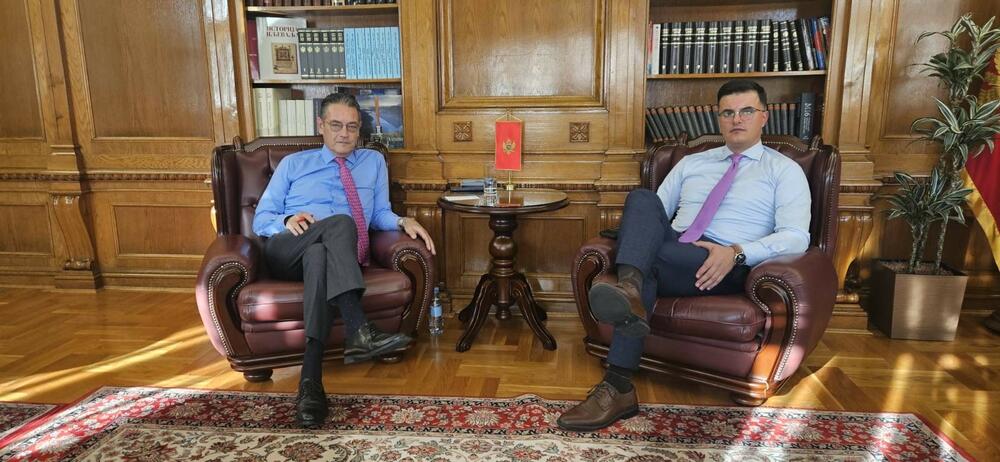 "Pravimo jasnu razliku između turskih državljana koji poštuju Crnu...