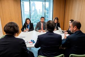 Milatović zatražio podršku i pomoć Interpola u provjeri porijekla...