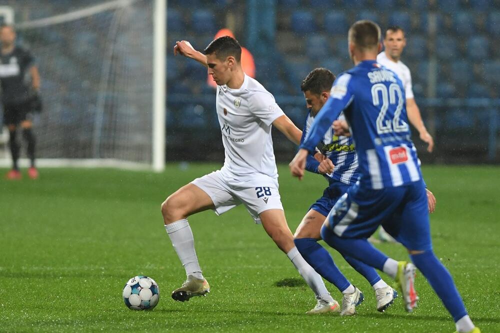 Aleksa Ćetković je postigao dva gola, Foto: FSCG