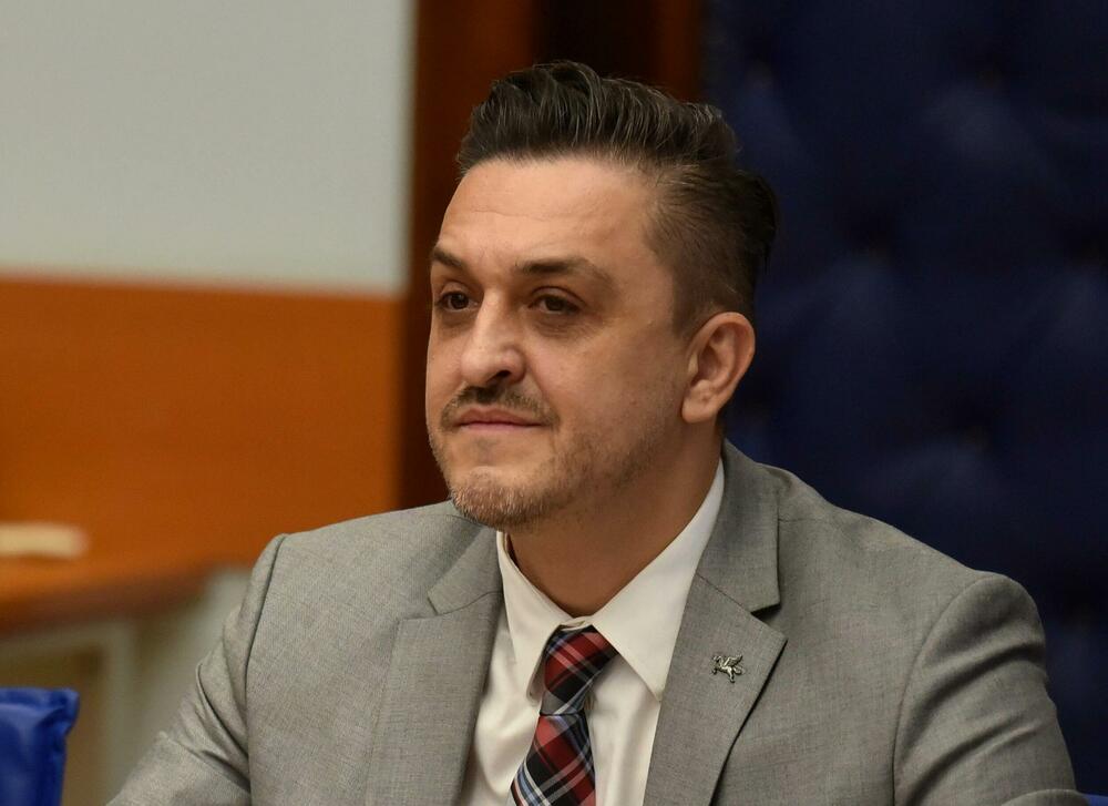 Črnogorski predlog proračuna za leto 2026 predvideva 3,77 milijarde evrov prihodkov