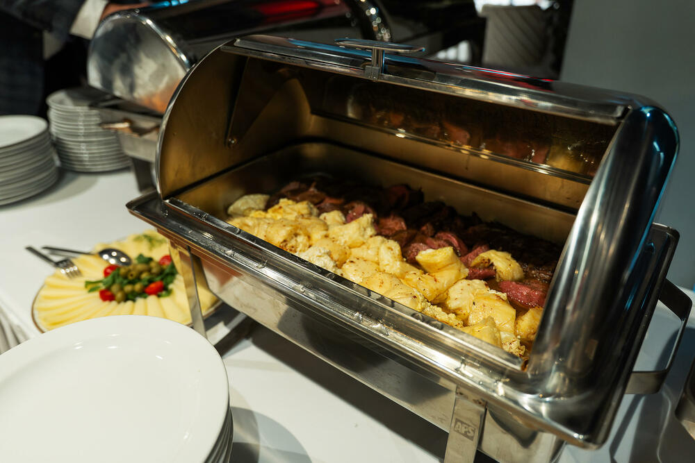 <p><em>Voli i Ambasada Slovenije u Crnoj Gori</em></p>