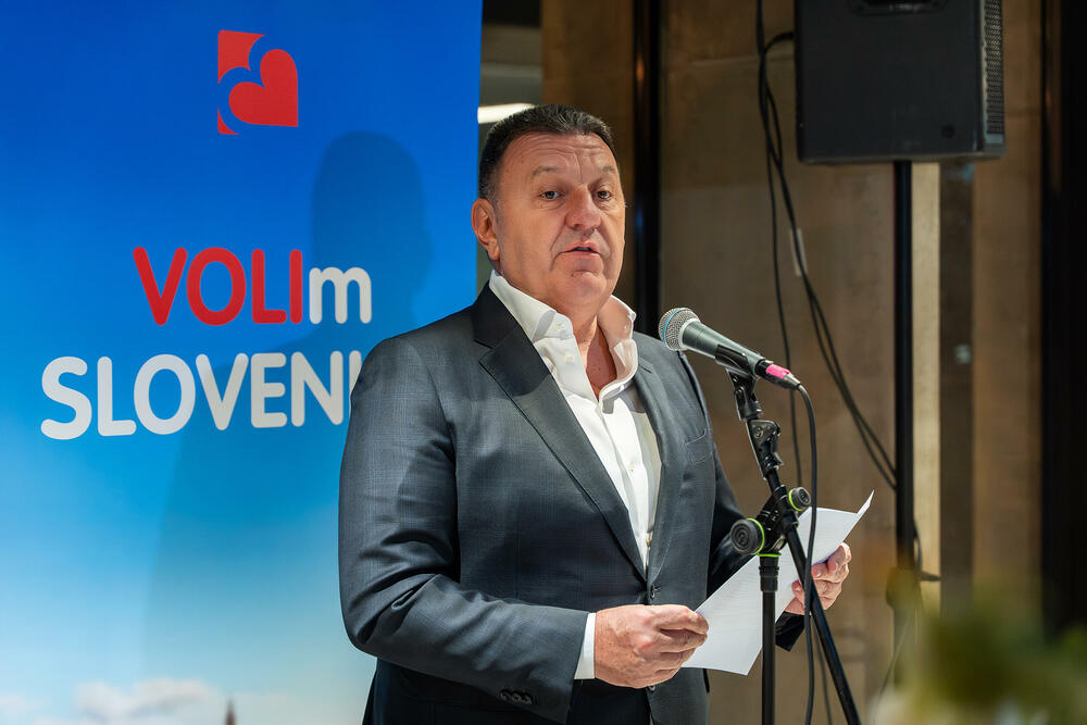 <p><em>Voli i Ambasada Slovenije u Crnoj Gori</em></p>