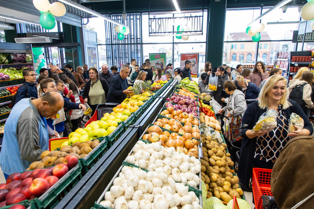 <p><em>Aroma na Starom aerodromu danas je ponovo otvorila vrata – ljepša, modernija i bogatija nego ikada!</em></p>