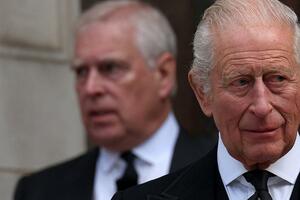 Endru ostaje bez titule "princa", seli se iz doma u Vindzoru