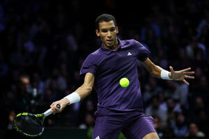 Ože-Alijasim čeka rivala u polufinalu