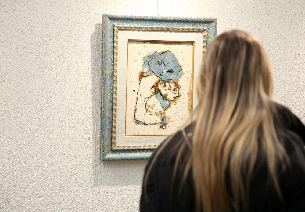 <p>U Rektoratu Univerziteta Crne Gore ljubitelji umjetnosti su imali prilike da uživaju u izložbi koja donosi podgoričkoj publici slike velikog majstora</p>