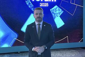 Dukaj: Modernizacija institucija globalni imperativ