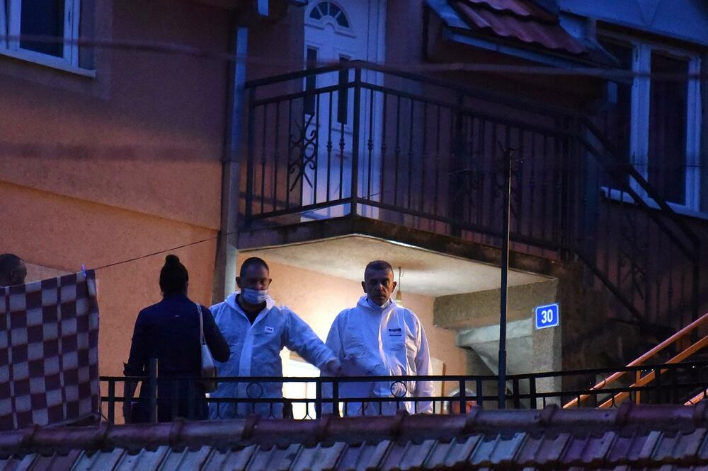 Uviđaj nakon ubistava na Cetinju u blizini Vladinog doma, Foto: BORIS PEJOVIC