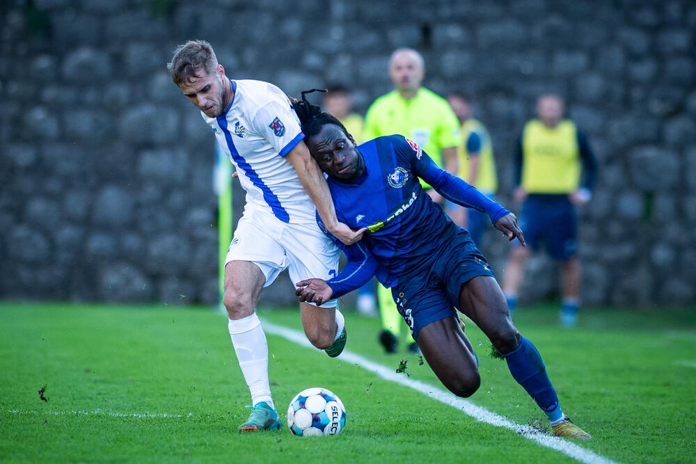 <p>Sutjeska u Kotoru savladala Bokelj SBBet 5:4, Mornar bolji od Jedinstva - 3:1</p>