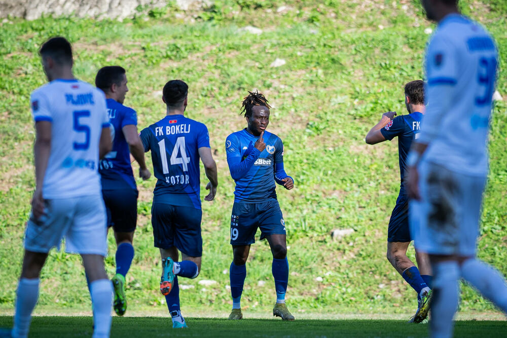 <p>Sutjeska u Kotoru savladala Bokelj SBBet 5:4, Mornar bolji od Jedinstva - 3:1</p>