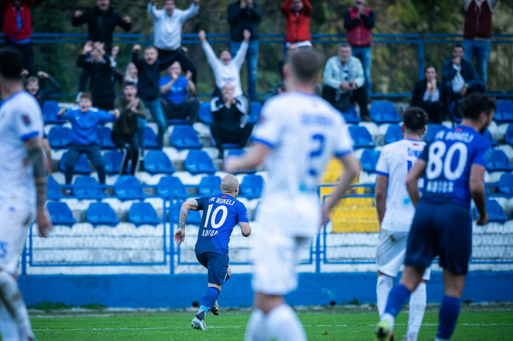 <p>Sutjeska u Kotoru savladala Bokelj SBBet 5:4, Mornar bolji od Jedinstva - 3:1</p>