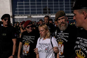 Dijana Hrka: U 11.52 stupam u štrajk glađu, Vučićev režim krije...