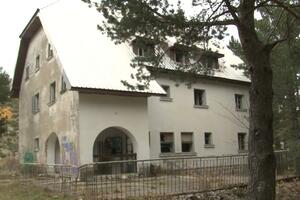 EPCG dopustila da propadne nekadašnje odmaralište: Od Vile...