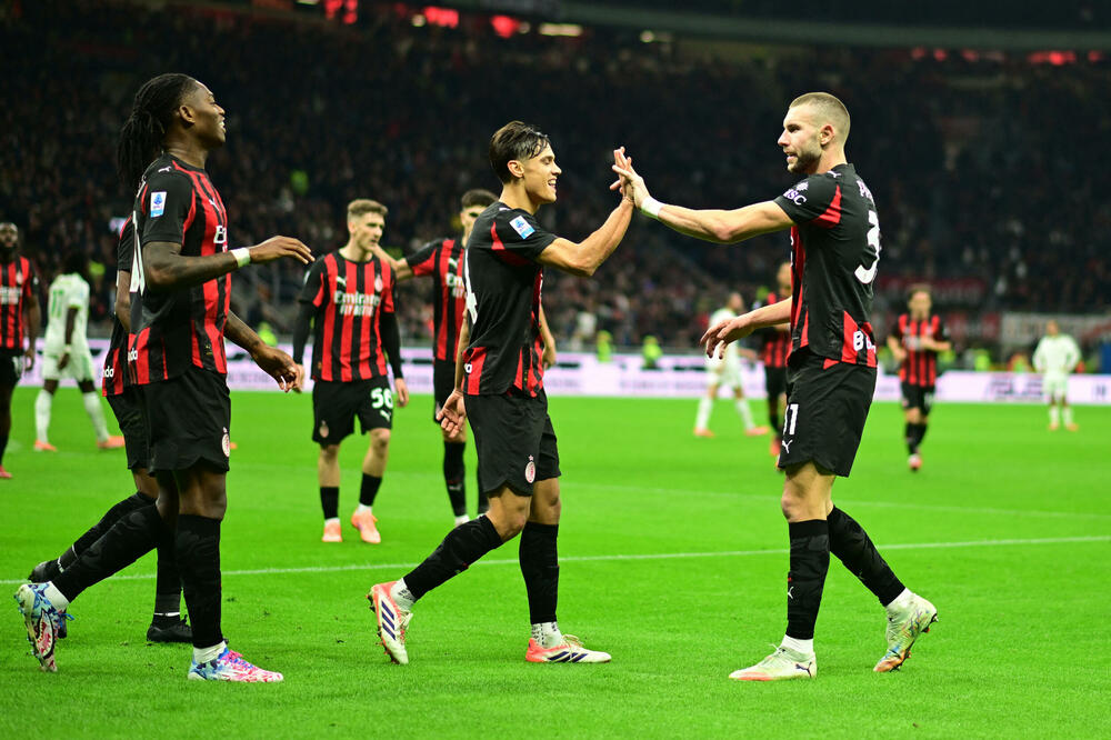 Pavlović proslavlja gol, Foto: Reuters