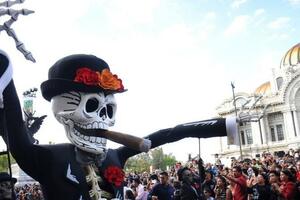 Meksiko: Dan mrtvih, kada se slave i život i smrt