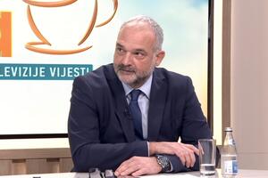 Radović strahuje od daljeg odliva kadra: Konkurencija sa privatnim...