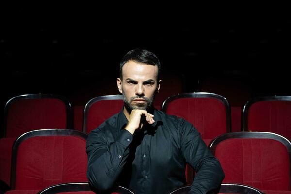 Suština umjetnosti je da nas mijenja nabolje