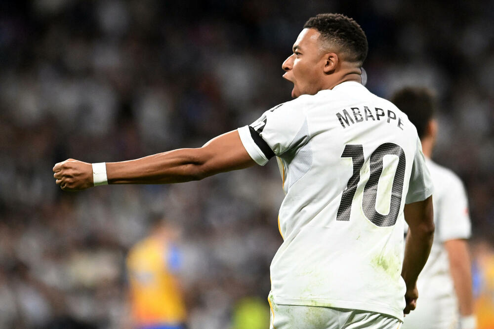 Mbape se nakon promašenog penala prošle godine vraća na "Enfild" u top formi, Foto: JUAN BARBOSA/Reuters