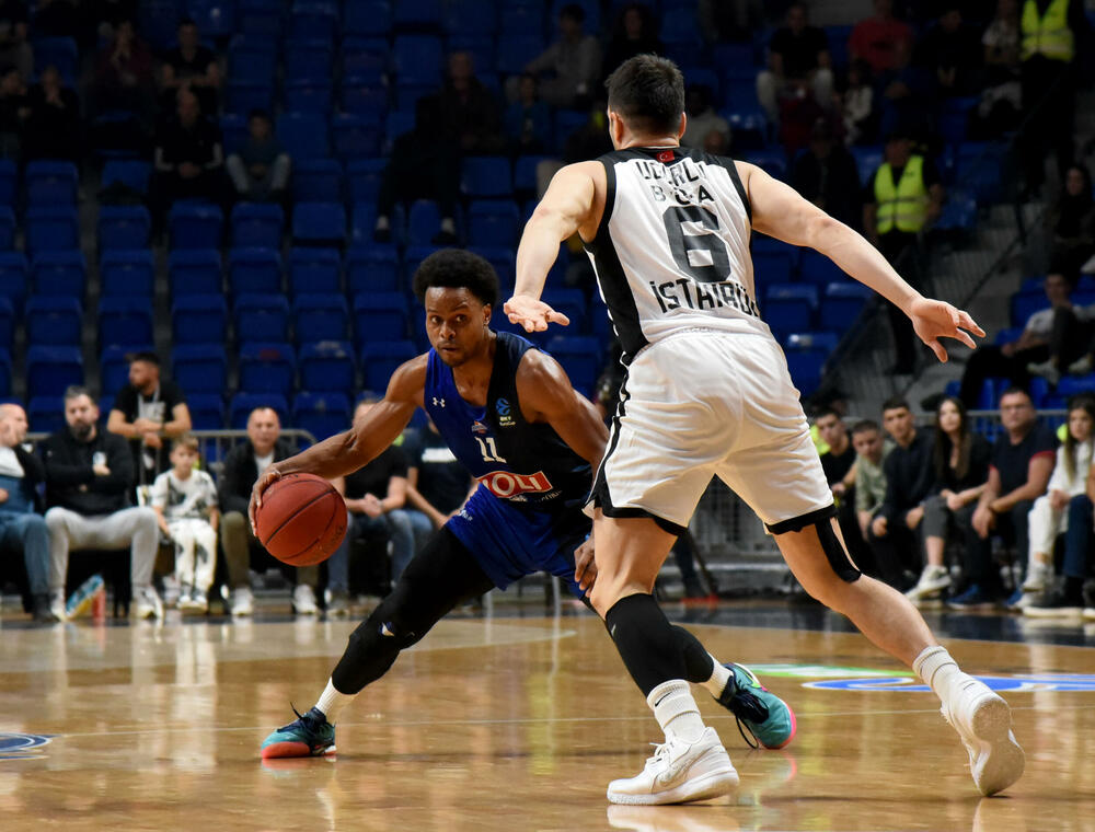 <p>Atmosfera iz dvorane "M-Tel Morača" treba da bude pravi primjer i prava poruka<br /> </p>