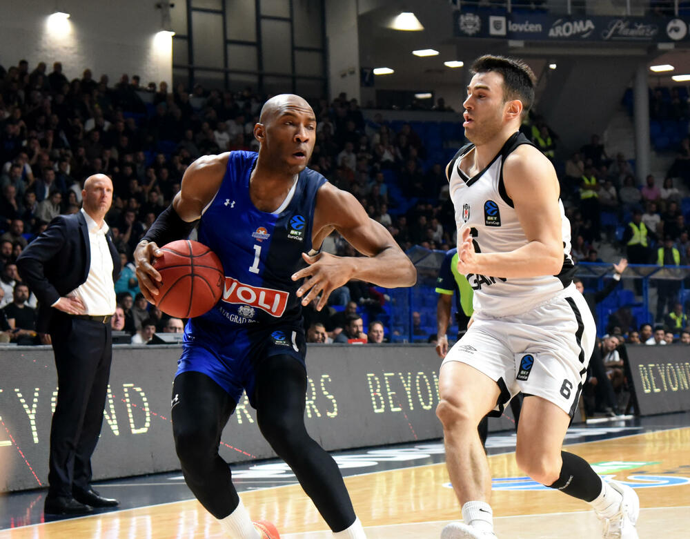 <p>Atmosfera iz dvorane "M-Tel Morača" treba da bude pravi primjer i prava poruka<br /> </p>