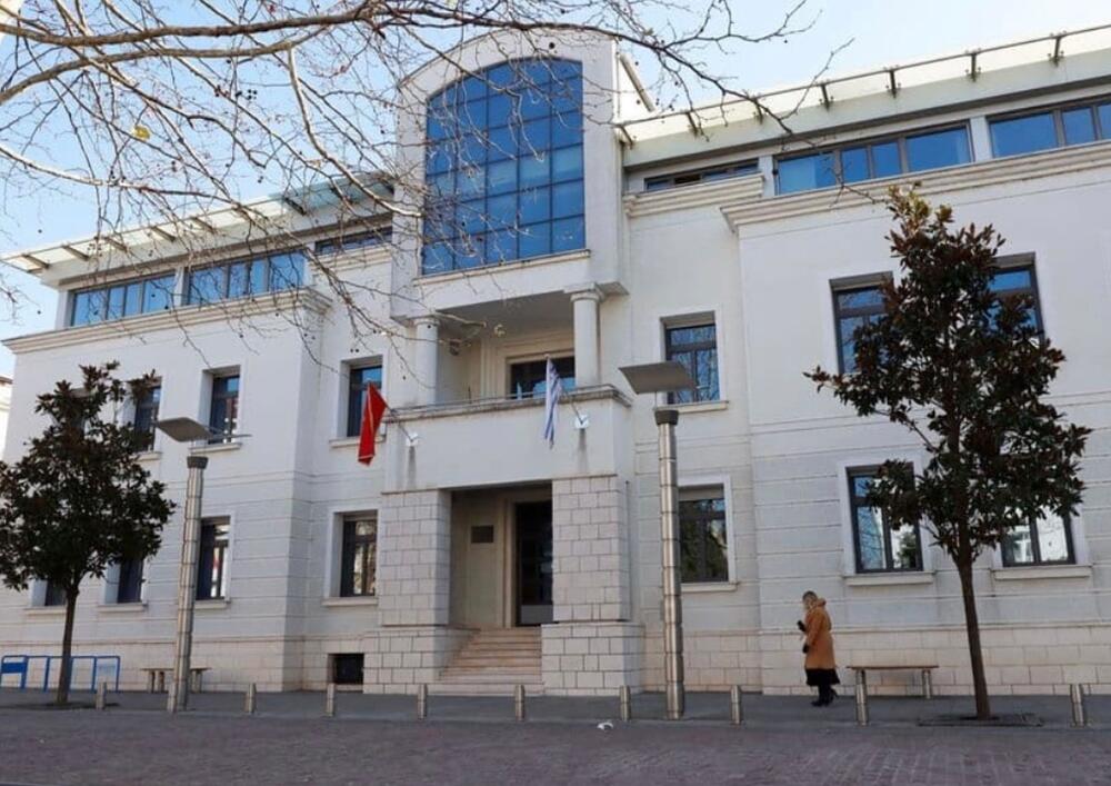 Biblioteka "Radosav Ljumović" uvodi uslugu dostave knjiga za osobe...